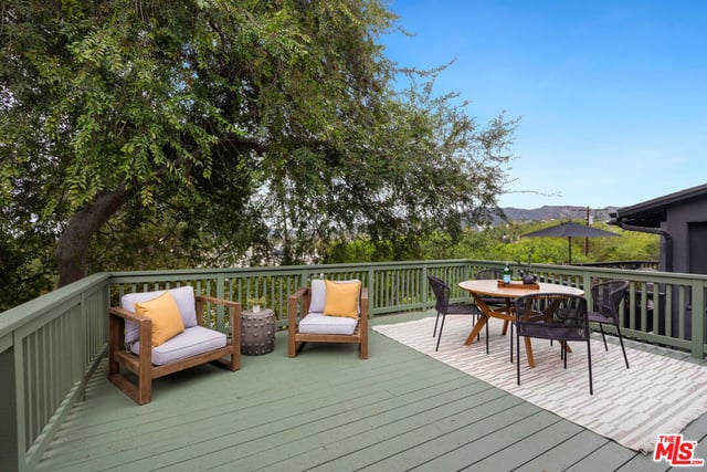3931 Prospect Avenue, Los Angeles, CA 90027 — photo 10 of 29