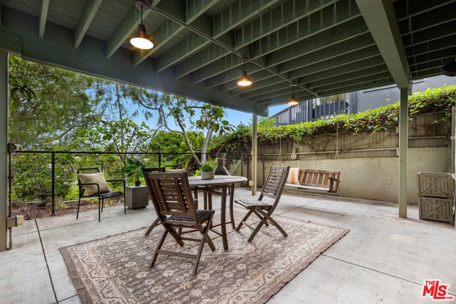 3931 Prospect Avenue, Los Angeles, CA 90027 — photo 22 of 29