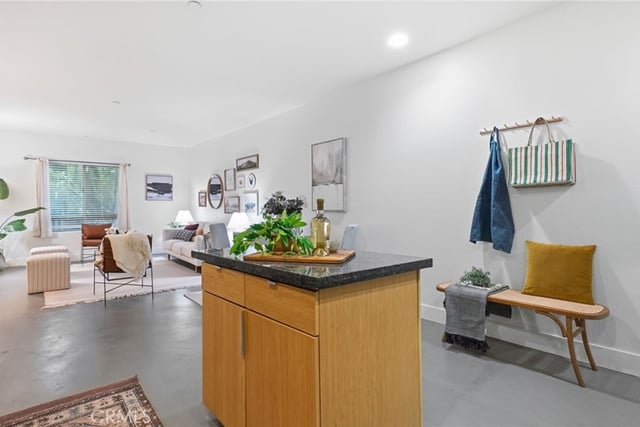 5232 Satsuma, North Hollywood, CA 91601 — photo 7 of 28