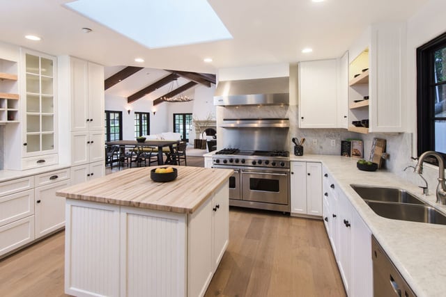9101 St Ives Drive, Los Angeles, CA 90069 — photo 8 of 32