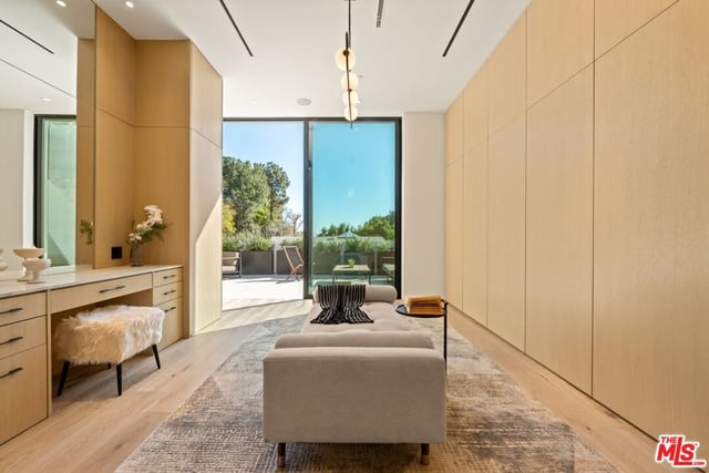 1508 Roscomare Road, Los Angeles, CA 90077 — photo 18 of 28