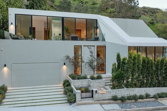 1508 Roscomare Road, Los Angeles, CA 90077 — photo 2 of 28