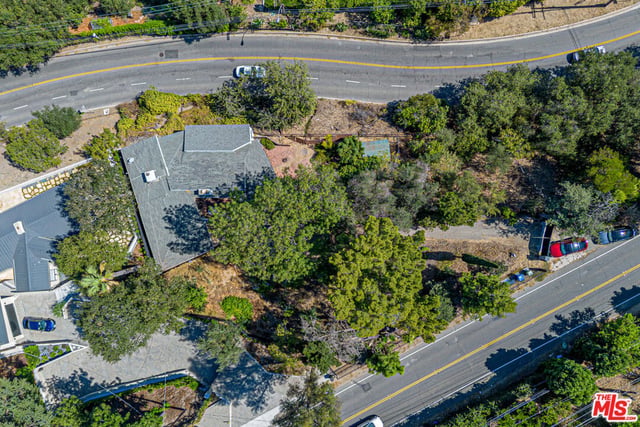 14301 Mulholland Drive, Los Angeles, CA 90077 — photo 10 of 10
