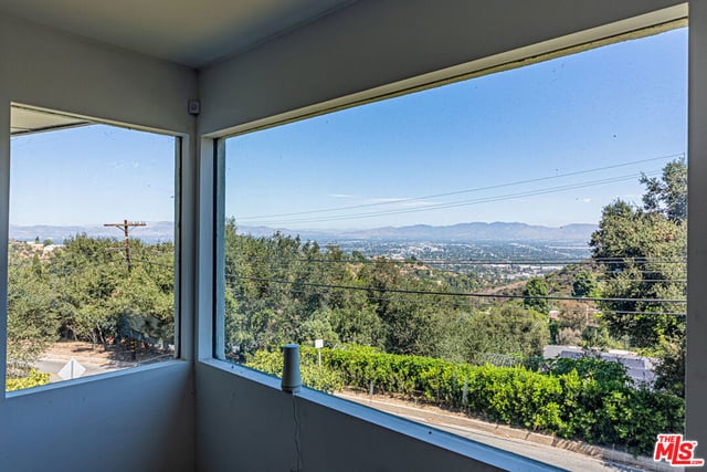 14301 Mulholland Drive, Los Angeles, CA 90077 — photo 2 of 10