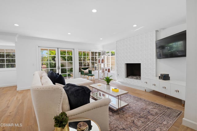 1685 Plum Hollow Circle, Westlake Village, CA 91362 — photo 13 of 28