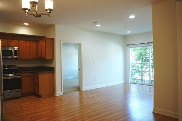2311 W 10th Street 203, Los Angeles, CA 90006 — photo 13 of 30