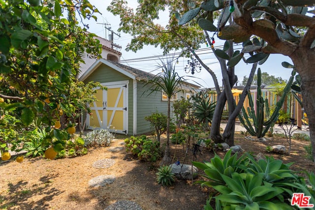 5836 La Mirada Avenue, Los Angeles, CA 90038 — photo 30 of 41