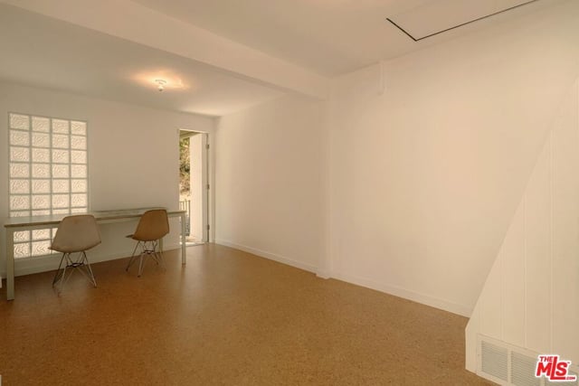 8876 Lookout Mountain Avenue, Los Angeles, CA 90046 — photo 17 of 19