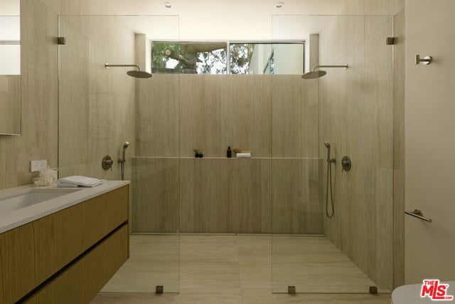 1125 Sanborn Avenue, Los Angeles, CA 90029 — photo 26 of 35