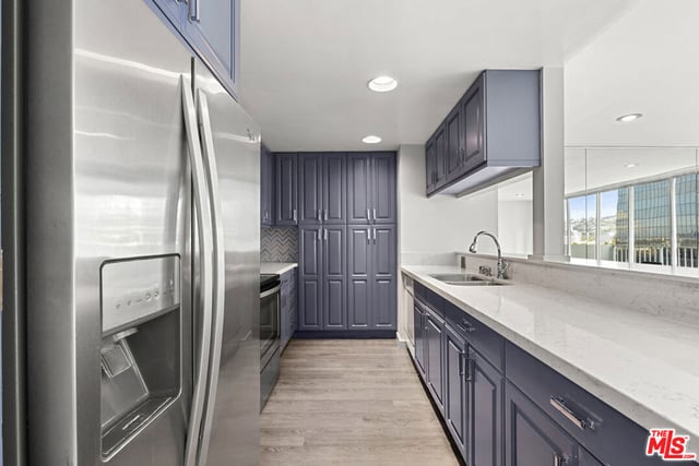 2160 Century Parkway 710, Los Angeles, CA 90067 — photo 15 of 37