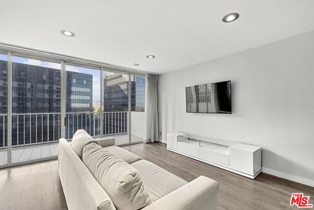 2160 Century Parkway 710, Los Angeles, CA 90067 — photo 7 of 37