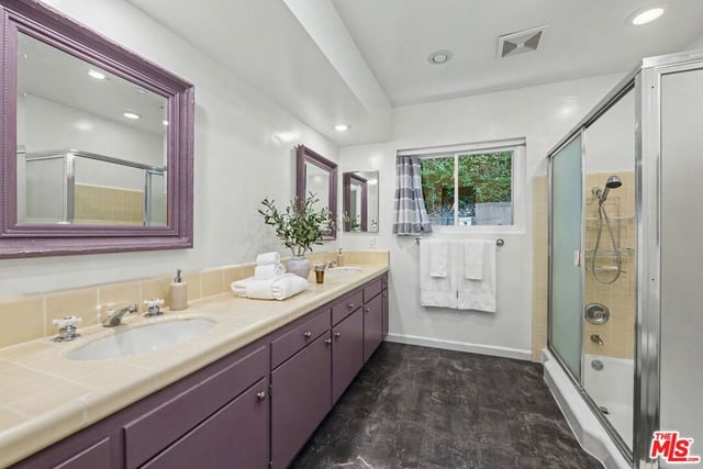 7554 Devista Drive, Los Angeles, CA 90046 — photo 17 of 30