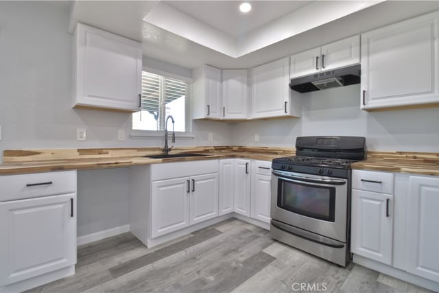 15313 Greenrock Avenue, Lancaster, CA 93535 — photo 4 of 37