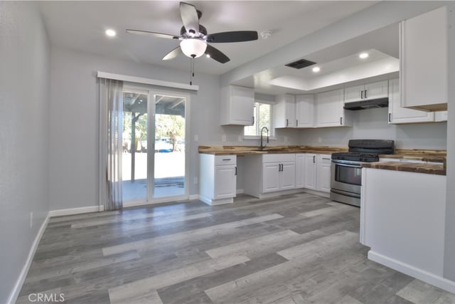 15313 Greenrock Avenue, Lancaster, CA 93535 — photo 5 of 37