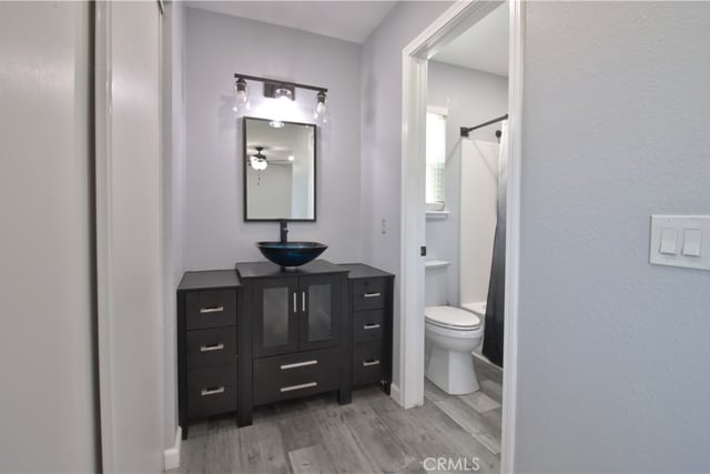 15313 Greenrock Avenue, Lancaster, CA 93535 — photo 9 of 37