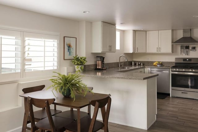 6042 Delphi Street, Los Angeles, CA 90042 — photo 10 of 31