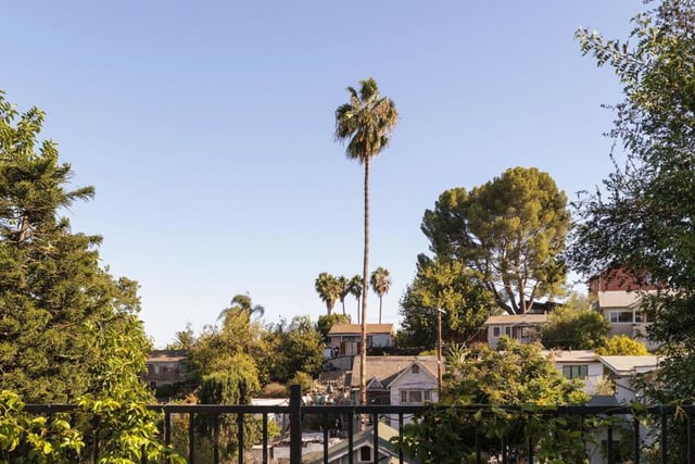 6042 Delphi Street, Los Angeles, CA 90042 — photo 25 of 31