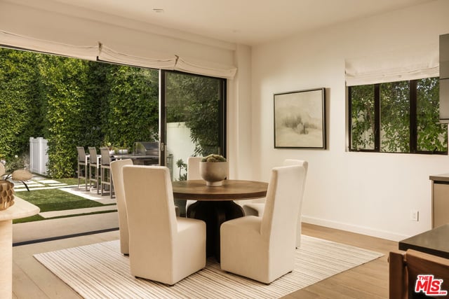 144 N Bowling Green Way, Los Angeles, CA 90049 — photo 15 of 47