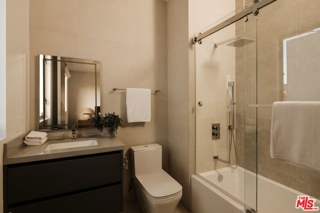 144 N Bowling Green Way, Los Angeles, CA 90049 — photo 33 of 47