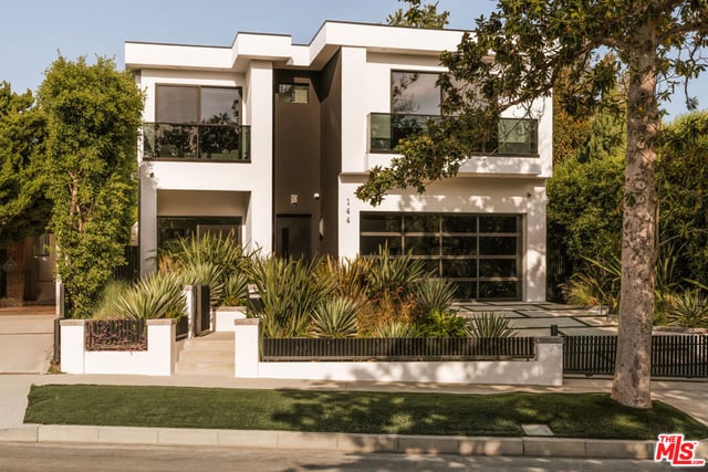 144 N Bowling Green Way, Los Angeles, CA 90049 — photo 42 of 47