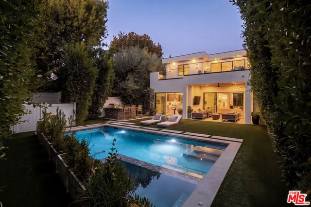 144 N Bowling Green Way, Los Angeles, CA 90049 — photo 45 of 47