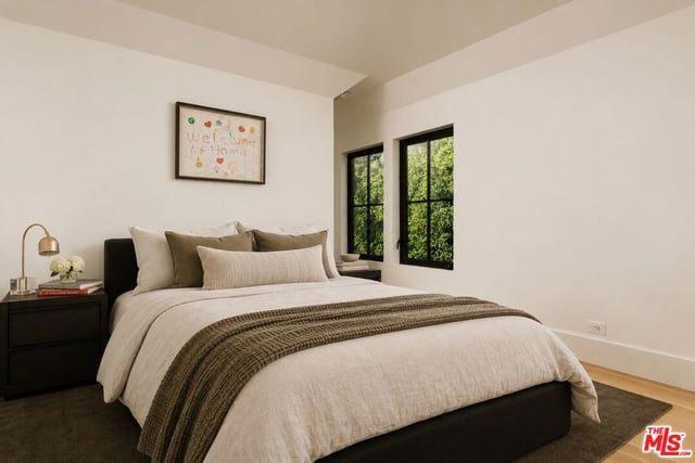 719 San Lorenzo Street, Los Angeles, CA 90402 — photo 27 of 44