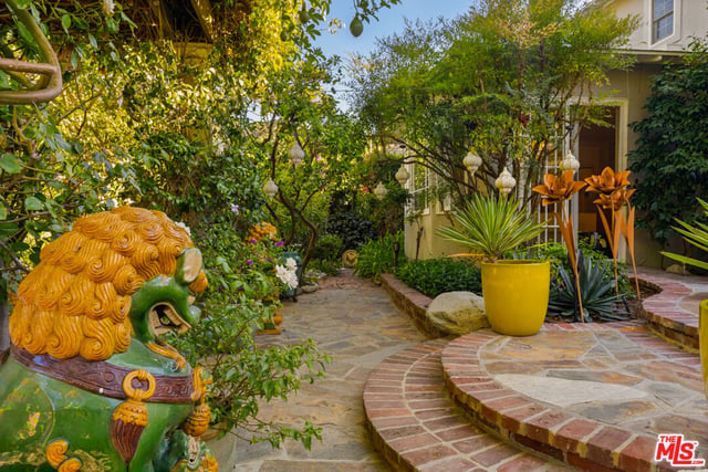 14161 Valley Vista Boulevard, Sherman Oaks, CA 91423 — photo 50 of 55