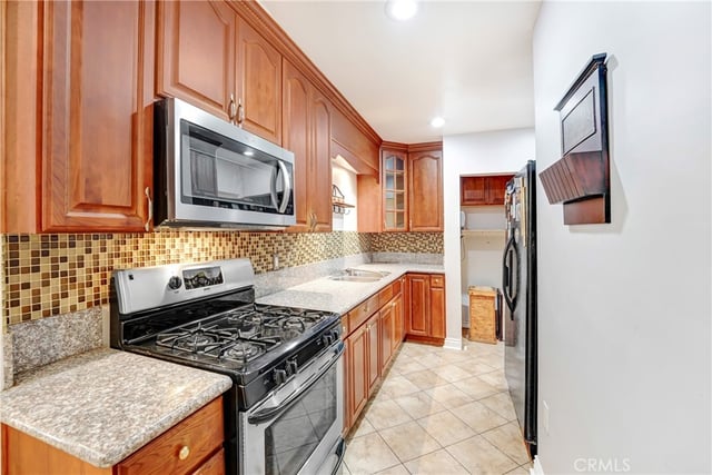 727 W 137th Place, Gardena, CA 90247 — photo 18 of 26