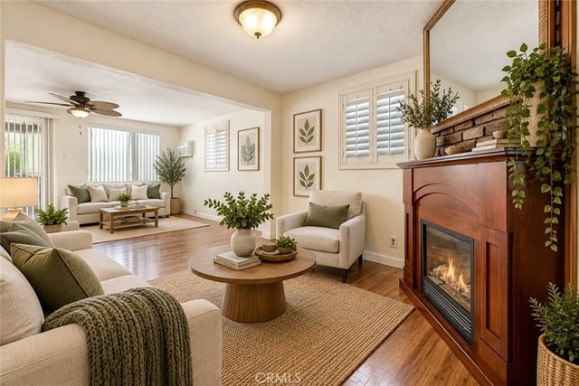 727 W 137th Place, Gardena, CA 90247 — photo 9 of 26