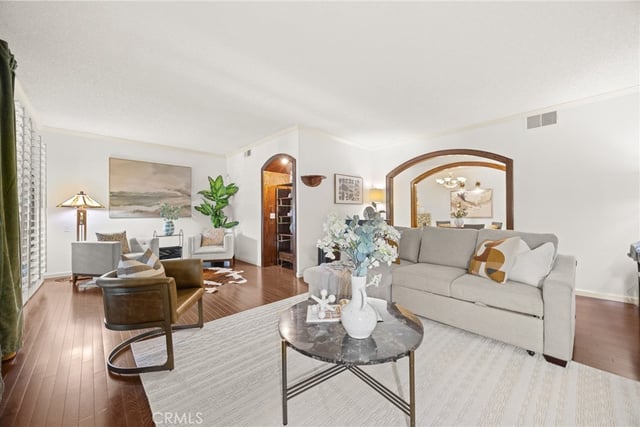700 S Lake Avenue 109, Pasadena, CA 91106 — photo 12 of 37