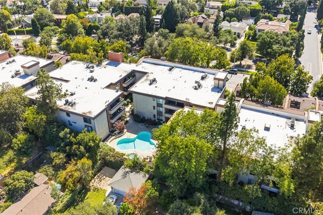 700 S Lake Avenue 109, Pasadena, CA 91106 — photo 31 of 37