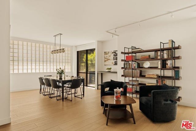 211 S Spalding Drive 107S, Beverly Hills, CA 90212 — photo 4 of 19