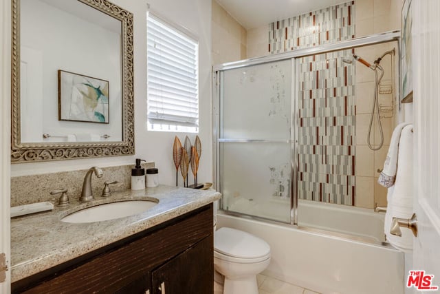1245 S Muirfield Road, Los Angeles, CA 90019 — photo 24 of 38
