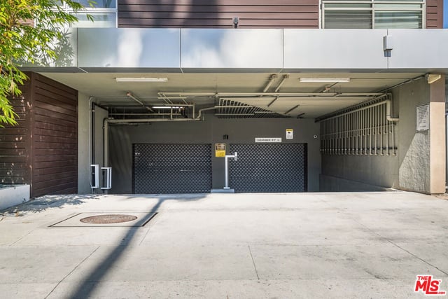 6001 Carlton Way PH410, Los Angeles, CA 90028 — photo 29 of 30