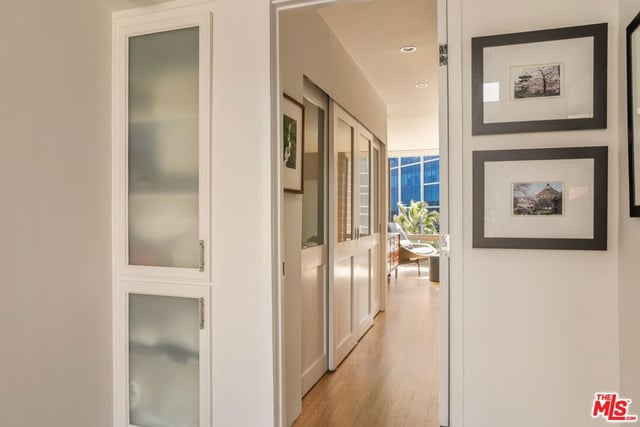 1033 Carol Drive 302, West Hollywood, CA 90069 — photo 9 of 18