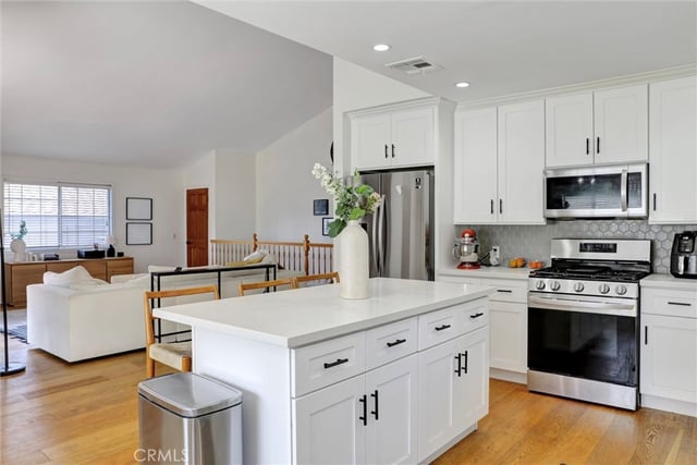 4265 Yosemite, Los Angeles, CA 90065 — photo 2 of 25