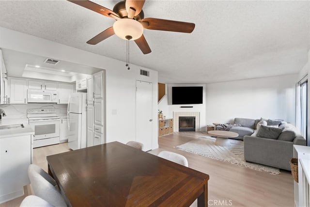803 Victoria 117, Carson, CA 90746 — photo 9 of 37