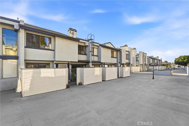 803 Victoria 117, Carson, CA 90746 — photo 34 of 37