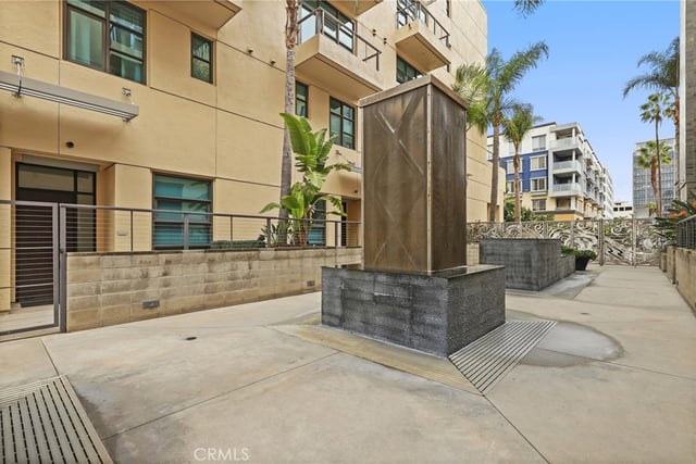133 The Promenade N 118, Long Beach, CA 90802 — photo 3 of 40
