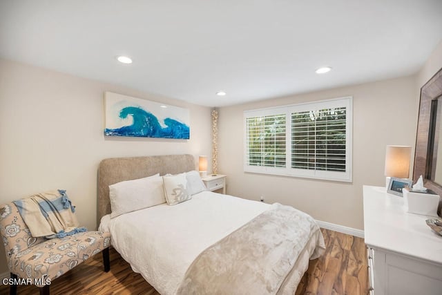 3237 Playa Court, Oxnard, CA 93035 — photo 11 of 48