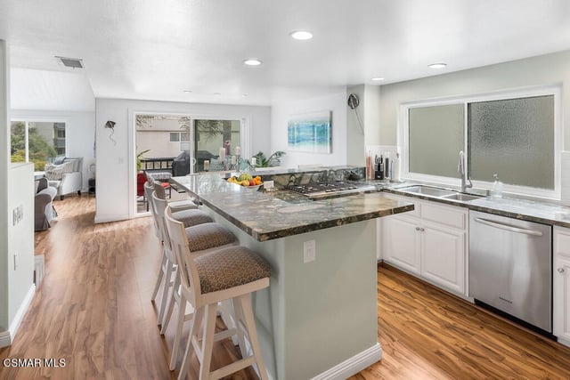 3237 Playa Court, Oxnard, CA 93035 — photo 17 of 48