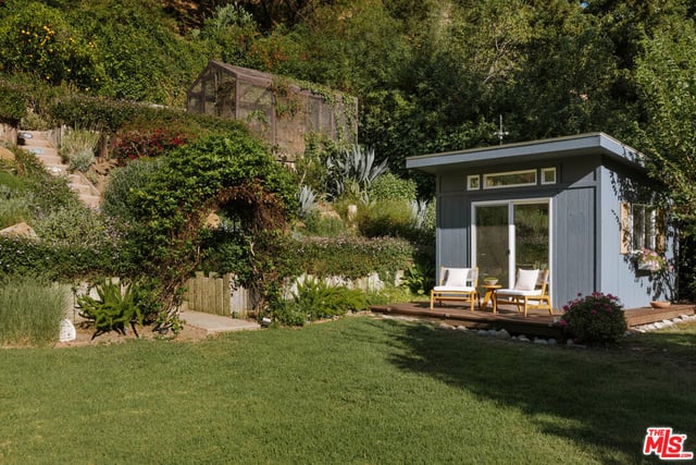 2618 Mandeville Canyon Road, Los Angeles, CA 90049 — photo 14 of 32