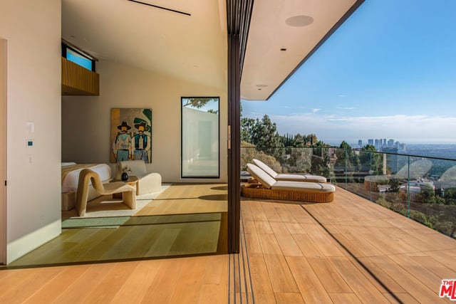 1511 Skylark Lane, Los Angeles, CA 90069 — photo 13 of 32
