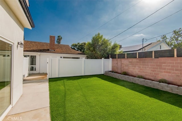 16433 Gledhill Street, North Hills, CA 91343 — photo 3 of 59