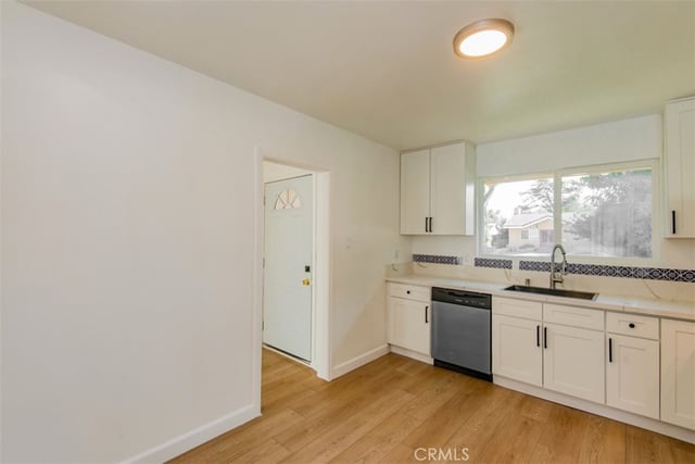 16433 Gledhill Street, North Hills, CA 91343 — photo 35 of 59