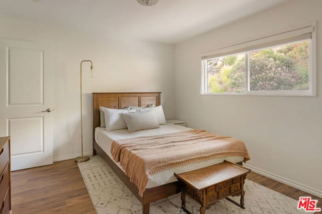 1935 Alpha Road 323, Glendale, CA 91208 — photo 13 of 15