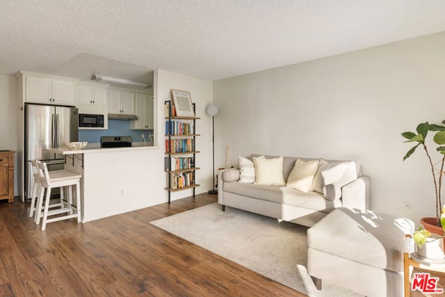1935 Alpha Road 323, Glendale, CA 91208 — photo 4 of 15