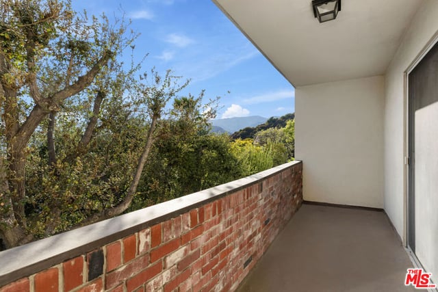 1935 Alpha Road 323, Glendale, CA 91208 — photo 8 of 15