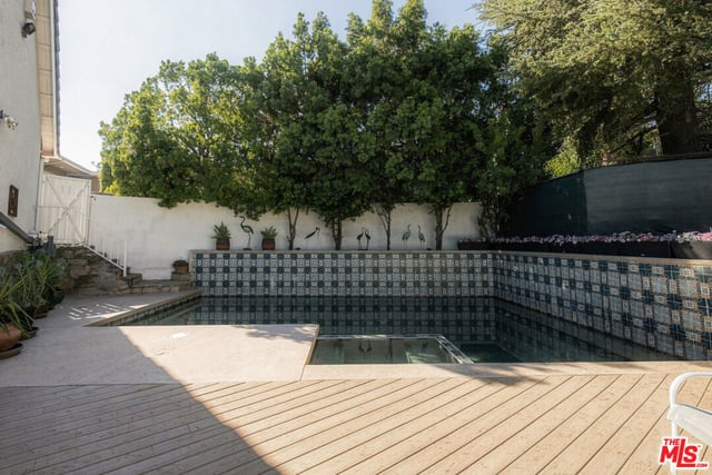2312 Kimridge Road, Beverly Hills, CA 90210 — photo 7 of 40