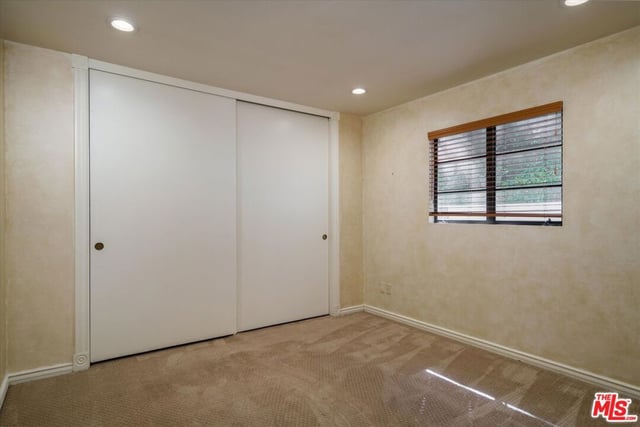 2573 Benedict Canyon Drive, Los Angeles, CA 90210 — photo 18 of 46